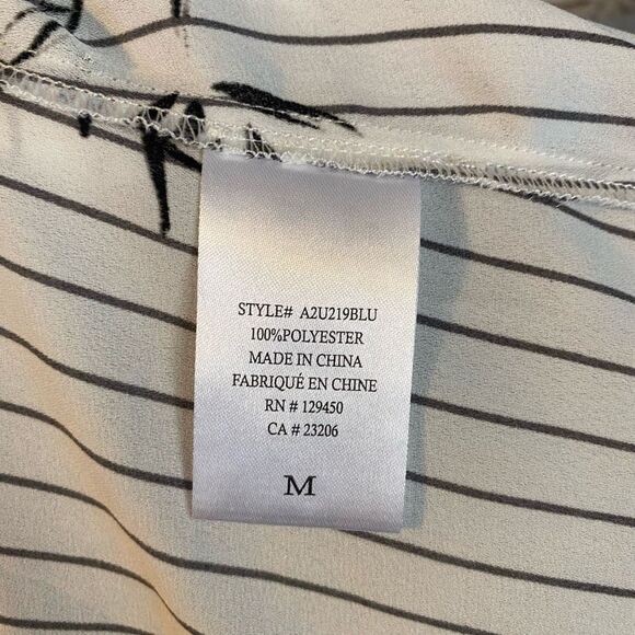 Como Blu Womens Striped Top Blouse Leaf Print Cuff Sleeve White Gray Size Medium - Picture 7 of 8